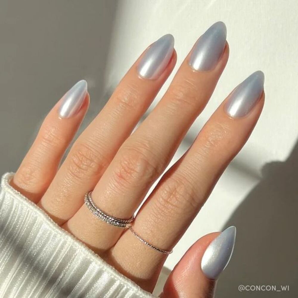 Glamnetic Press-On Nails Short Almond Something Blue